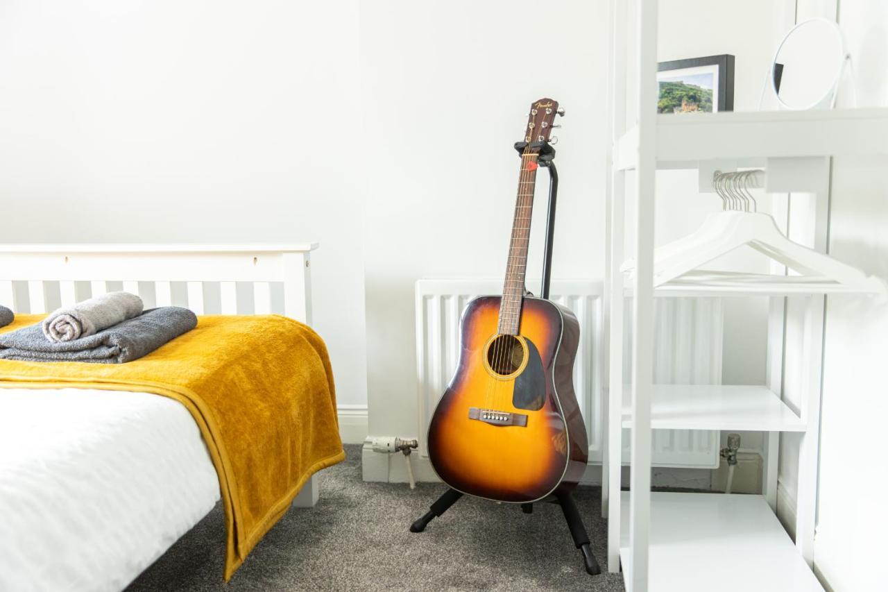 Entire Family Home , Large Rear Garden And Free Parking Μπέλφαστ Εξωτερικό φωτογραφία